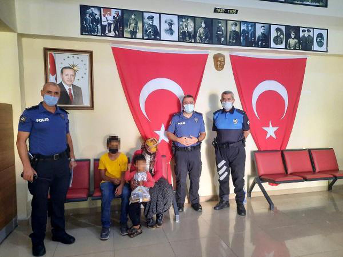 Son Dakika | İlik nakli için İzmir\'e giden ailenin borcunu polis ödedi