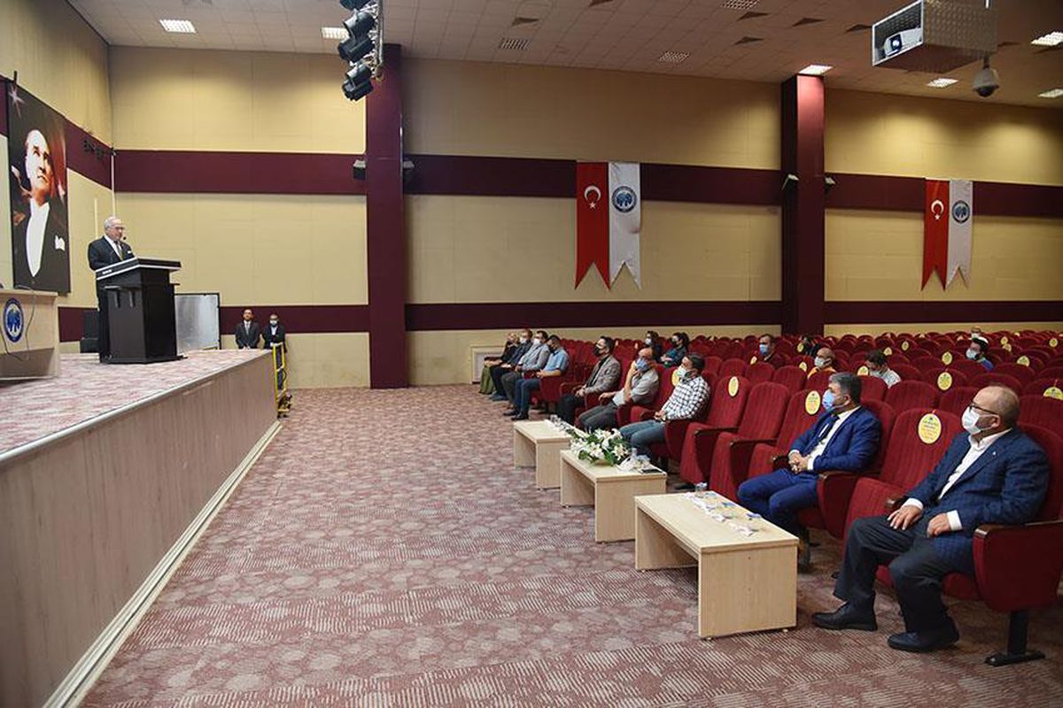 KMÜ\'de "Eylül\'ün İki Günü" paneli düzenlendi