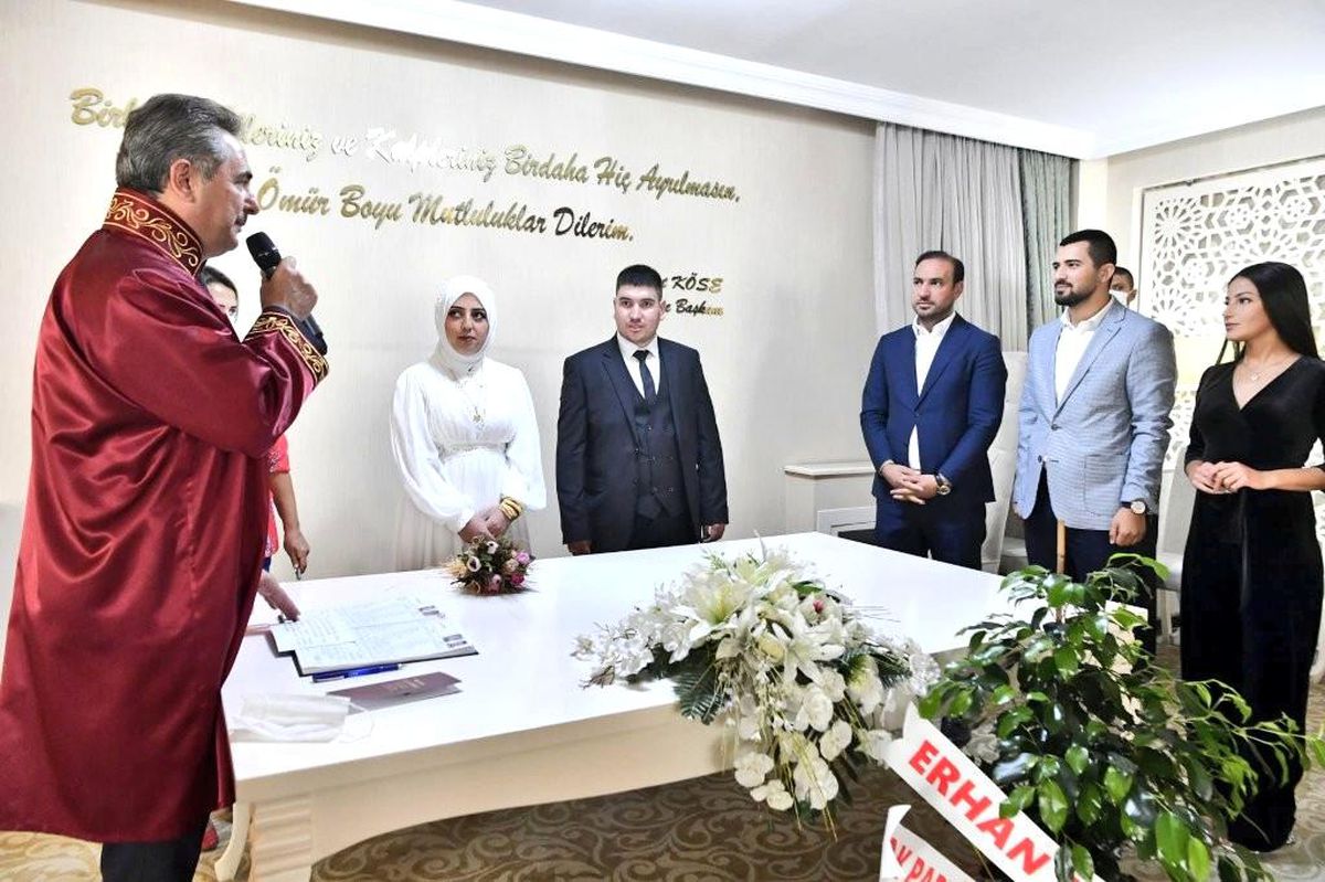 3 ayda 1331çift nikah masasına oturdu