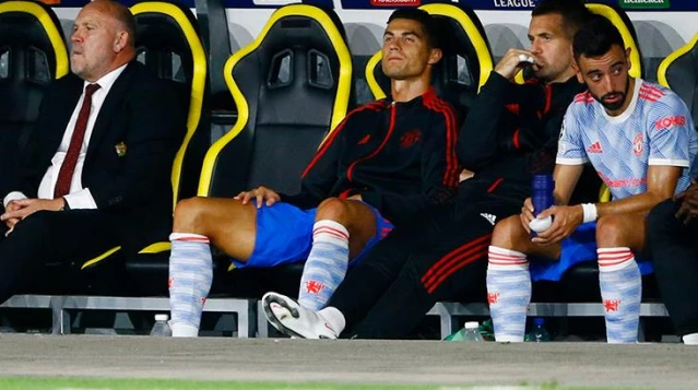 Ronaldo yerle bir oldu! Şampiyonlar Ligi'nde Manchester United, deplasmanda Young Boys'a 2-1 yenildi
