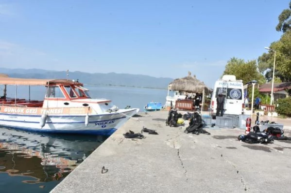 Tur teknesinde asker eğlencesi kanlı bitti: 1 ölü, 12 gözaltı