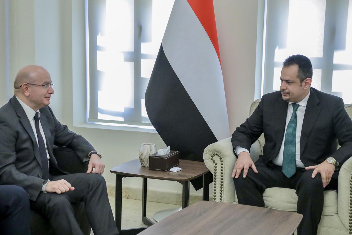 Son dakika haber: Yemen Başbakanı Abdulmelik ile Türkiye\'nin Sana Büyükelçisi Pulat "ikili ilişkileri" görüştü