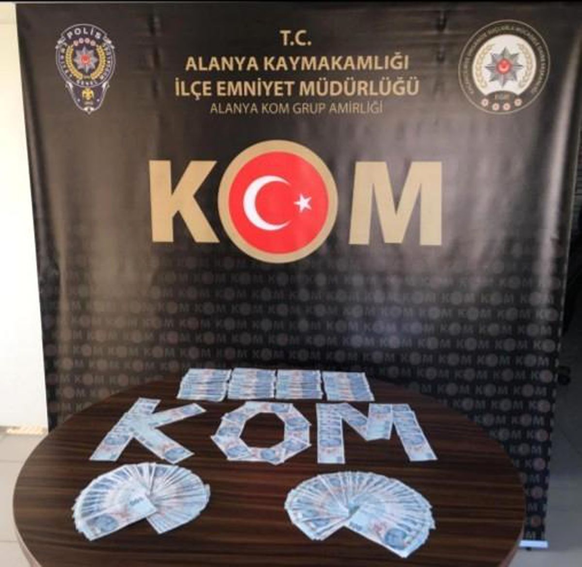 Alanya\'da sahte para operasyonu