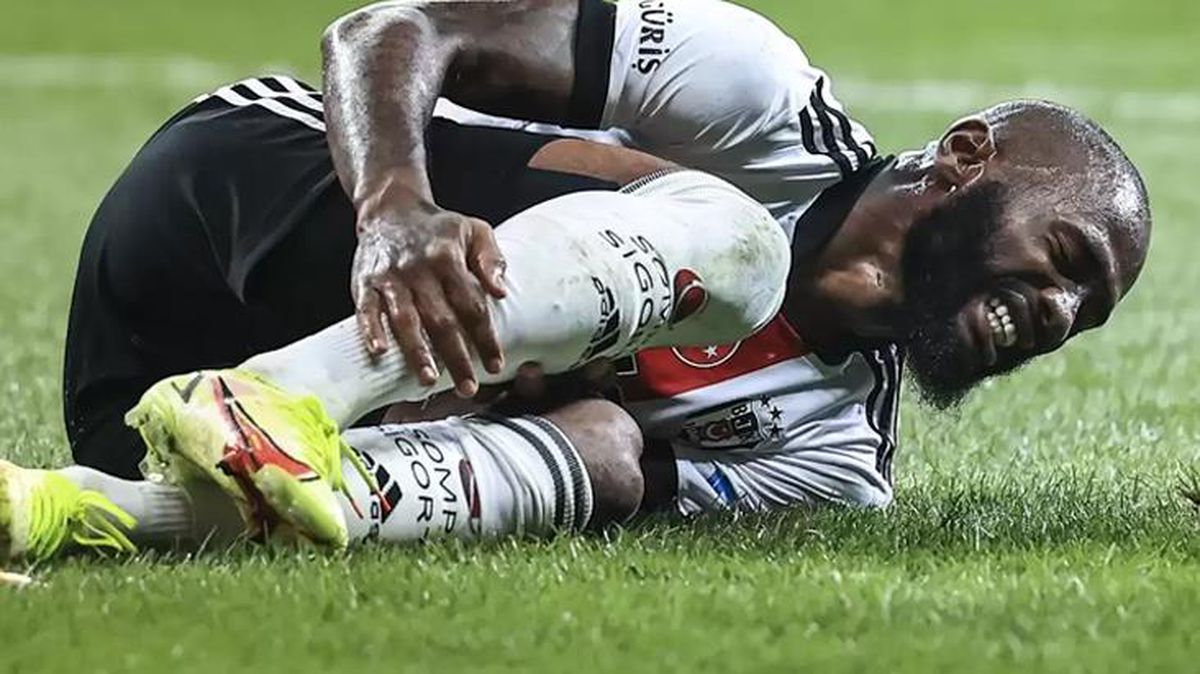 Beşiktaş\'tan kötü haber! N\'Koudou kadrodan çıkartıldı