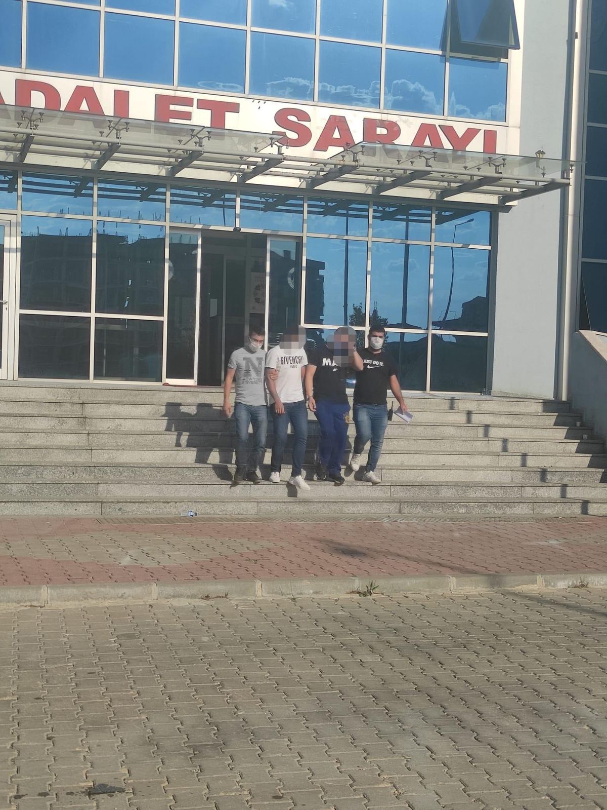 Edirne\'de iş yerine yönelik silahlı saldırıya ilişkin 2 kişi tutuklandı