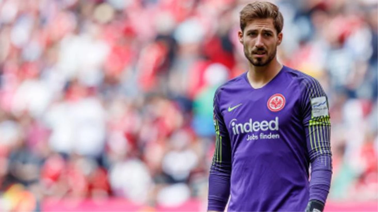 Eintracht Frankfurt kalecisi Kevin Trapp, Mesut Özil\'e övgüler yağdırdı bitiremedi: O bir futbol yıldızı