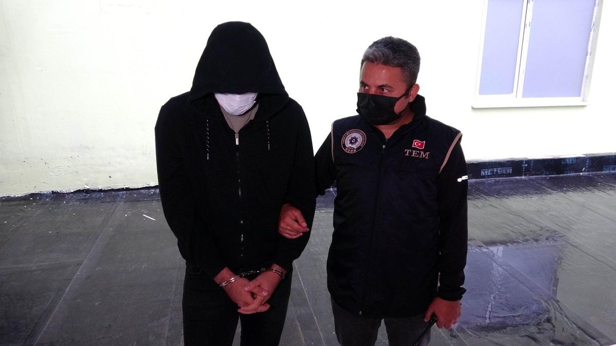 Son dakika haber: FETÖ\'nün mahrem askeri yapılanmasına operasyon: 6 gözaltı