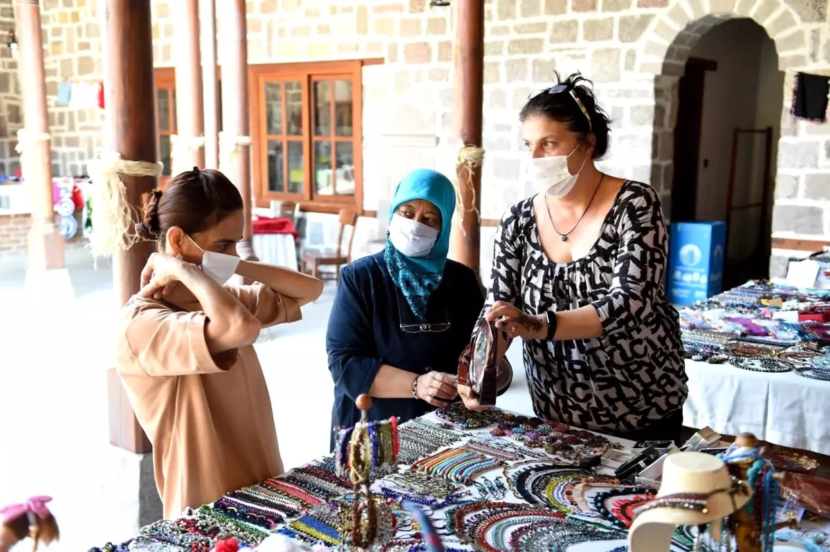 Hamamönü El Ürünleri Pazarı açıldı