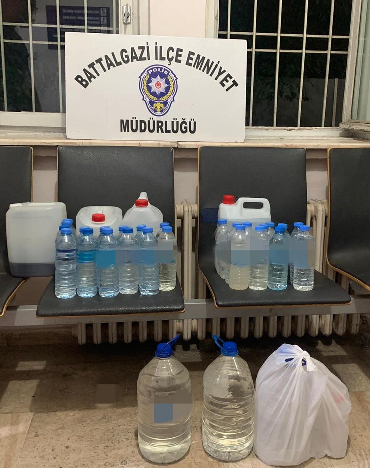 Malatya\'da 40 litre sahte alkol ele geçirildi