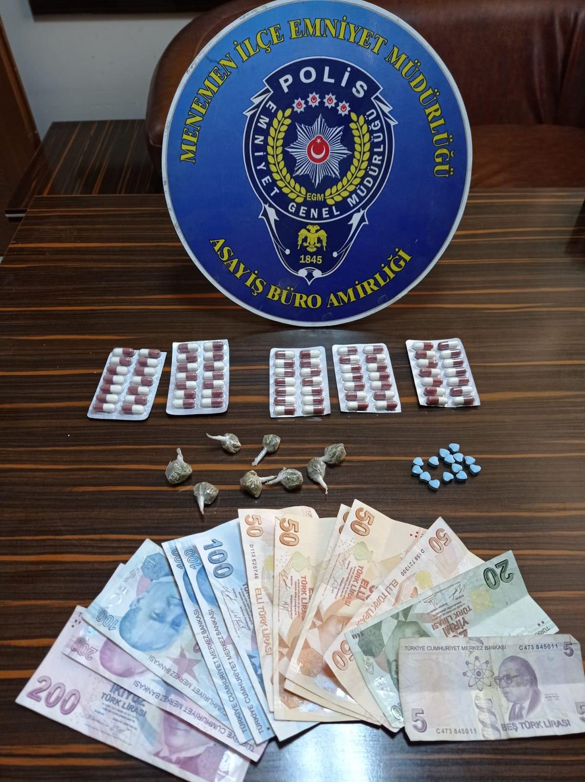 Menemen\'deki uyuşturucu operasyonunda 1 kişi yakalandı