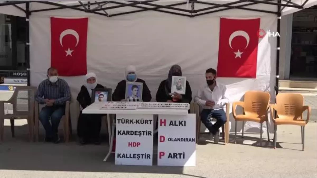 Muşlu annelerin HDP önündeki evlat nöbeti sürüyor