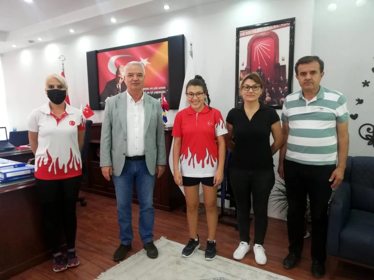 Saruhanlı Belediyesi Badmintoncuları Hırvatistan yolcusu