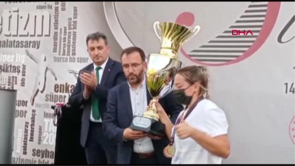 SPOR Turkcell Atletizm Süper Ligi\'nde şampiyon Enka