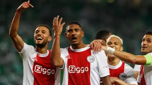 Sporting-Ajax maçına Haller damga vurdu! Şampiyonlar Ligi'nde attığı 4 golle gecenin yıldızı oldu Sporting-Ajax maçına Haller damga vurdu! Şampiyonlar Ligi'nde attığı 4 golle gecenin yıldızı oldu