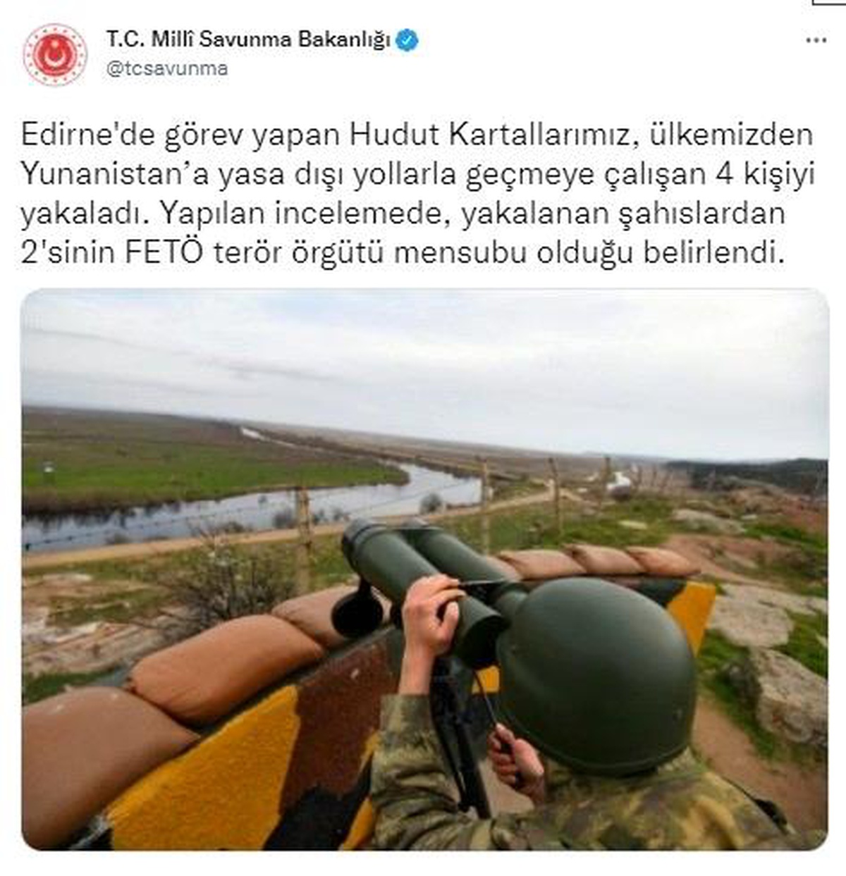 Yunanistan\'a kaçmaya çalışan 2\'si FETÖ mensubu 4 kişi yakalandı