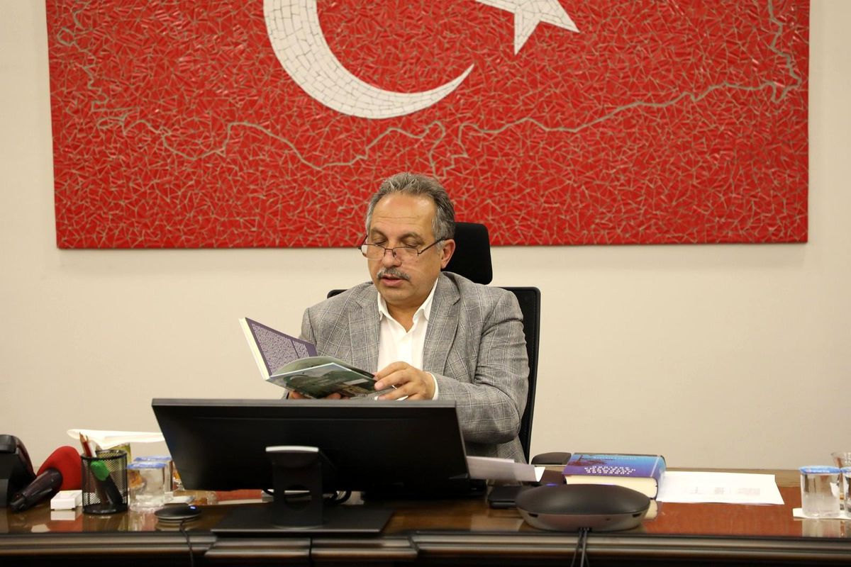 Başkan Yalçın\'ın sosyal medya buluşmaları sürüyor