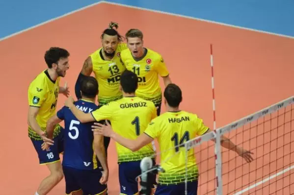 Bursa BBSK, Fenerbahçe HDI Sigorta'yı mağlup etti Bursa BBSK, Fenerbahçe HDI Sigorta'yı mağlup etti