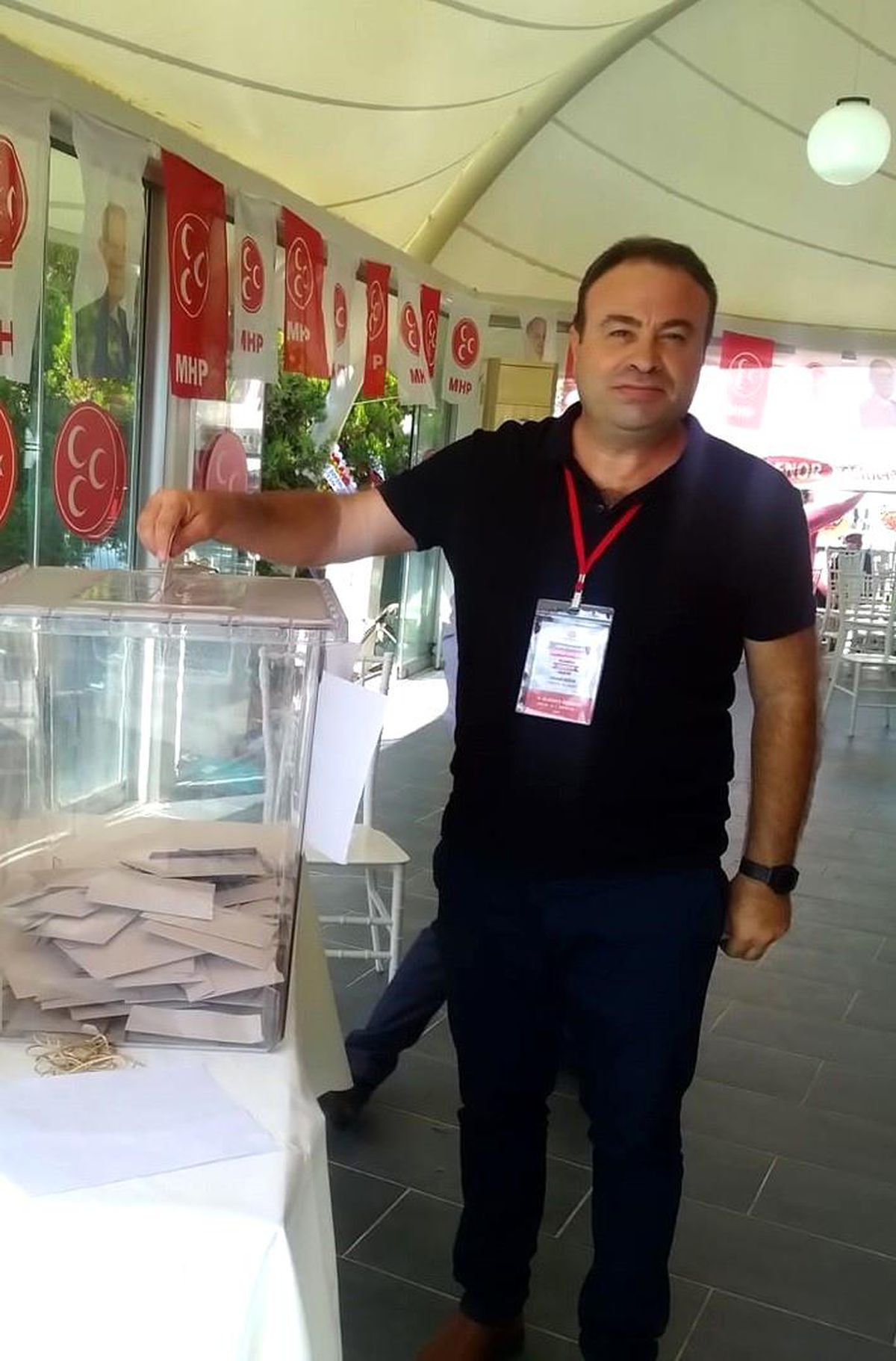Didim MHP\'de iki yönetici istifa etti