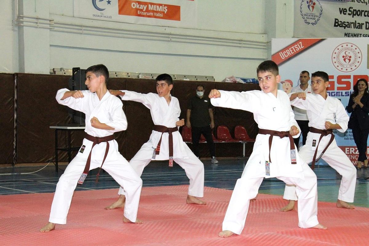 GSB Yaz Spor Okullarına yoğun ilgi