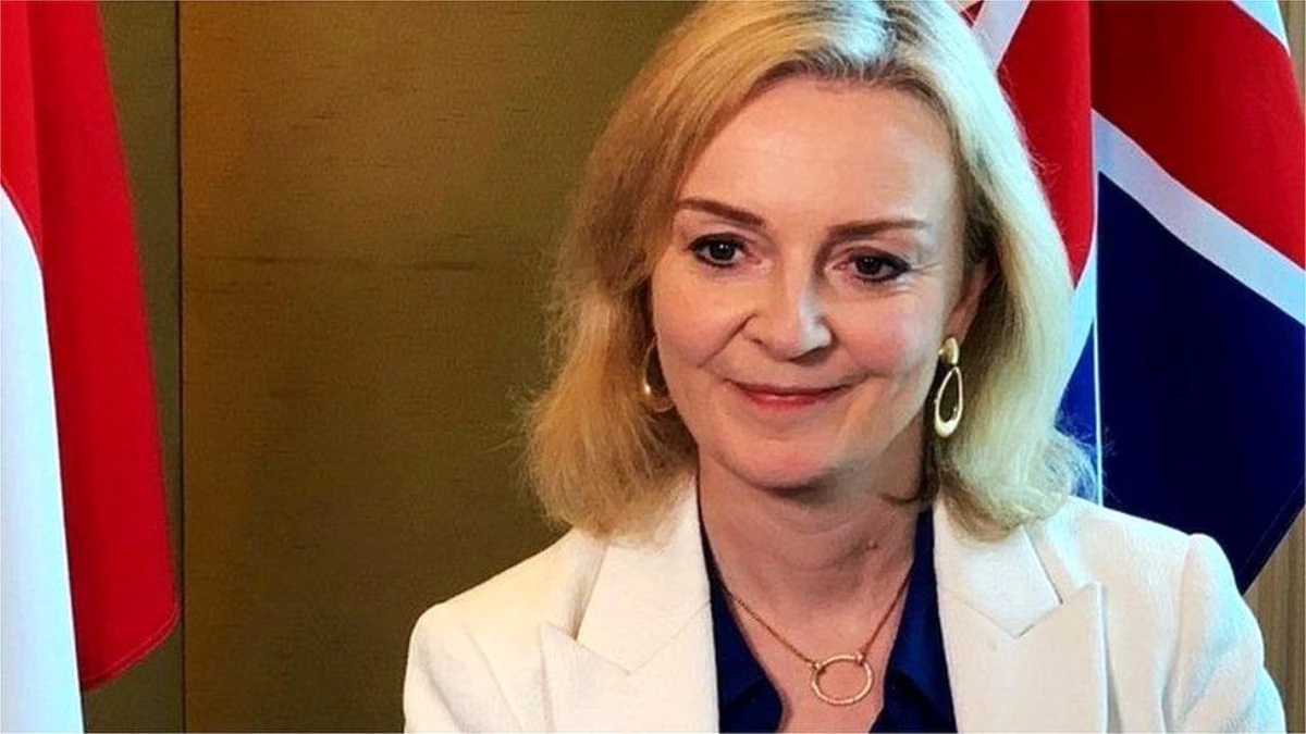 Liz Truss: İngiltere\'nin tarihindeki ikinci kadın dışişleri bakanı