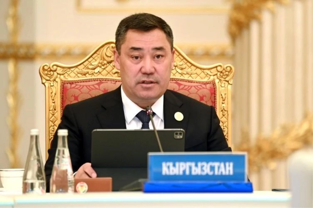 Tacikistan\'daki KGAÖ Güvenlik Konseyi Toplantısı\'nda 14 belge imzalandı