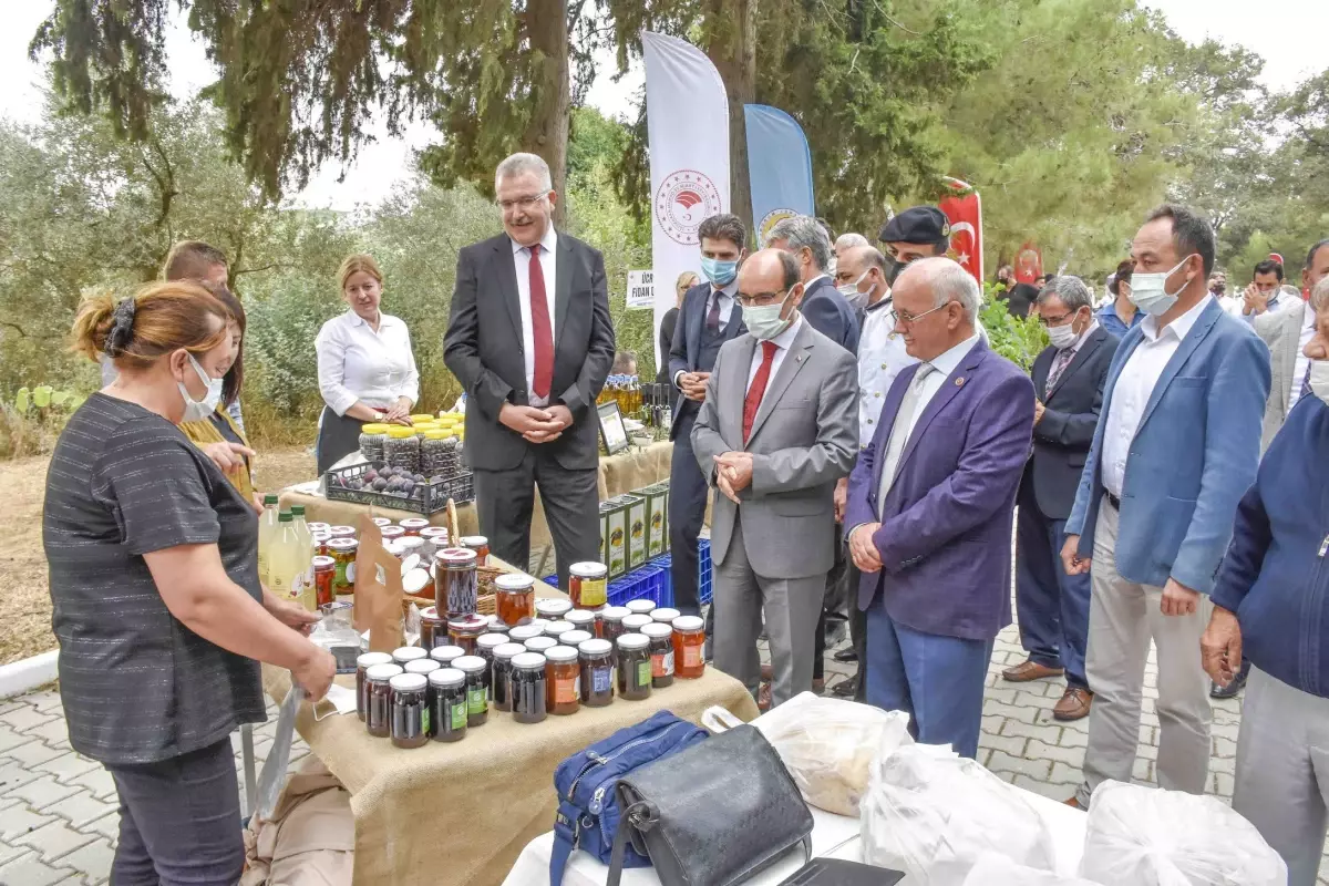 "Tarım kenti" Karacabey\'de 2. Harmanlı Tarım Şenliği yoğun ilgi gördü