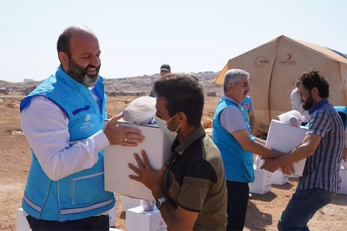 Türkiye Diyanet Vakfı, İdlib\'deki 1720 yetime yardımlarını sürdürüyor