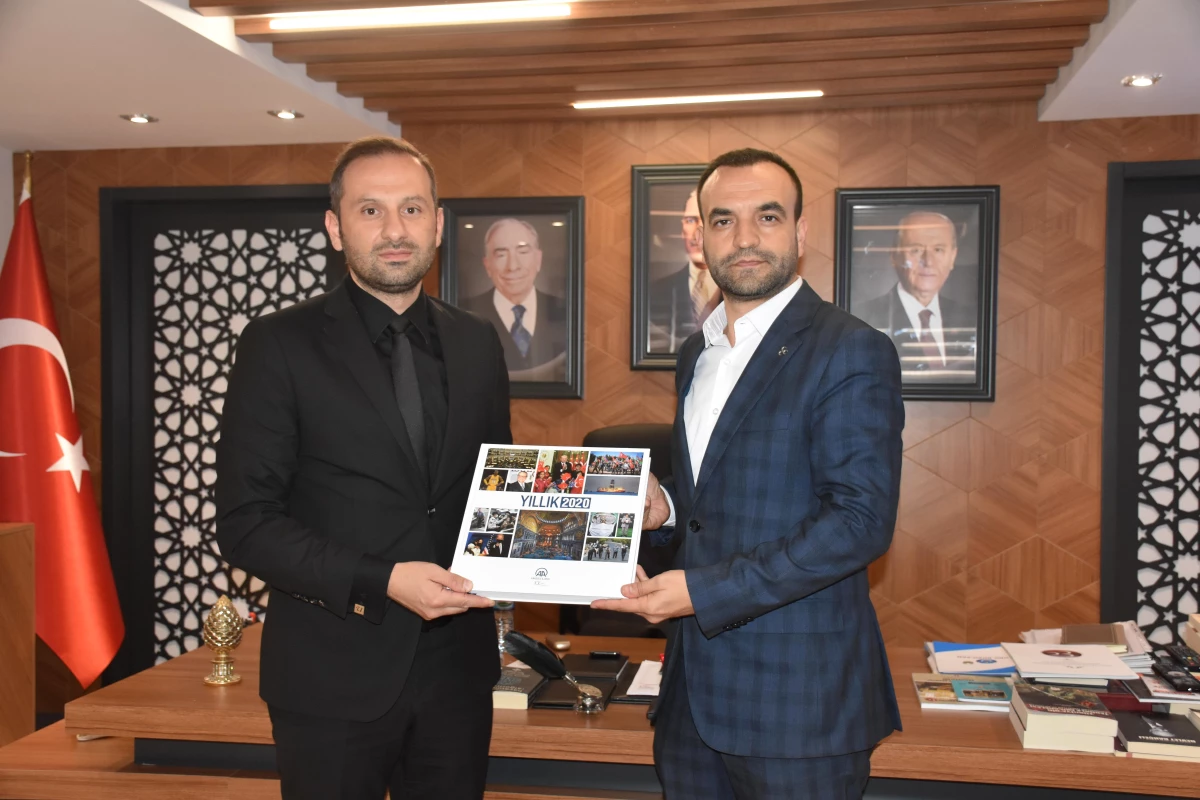 AA Bursa Bölge Müdürü Aksoy\'dan MHP Bursa İl Başkanlığı\'na ziyaret