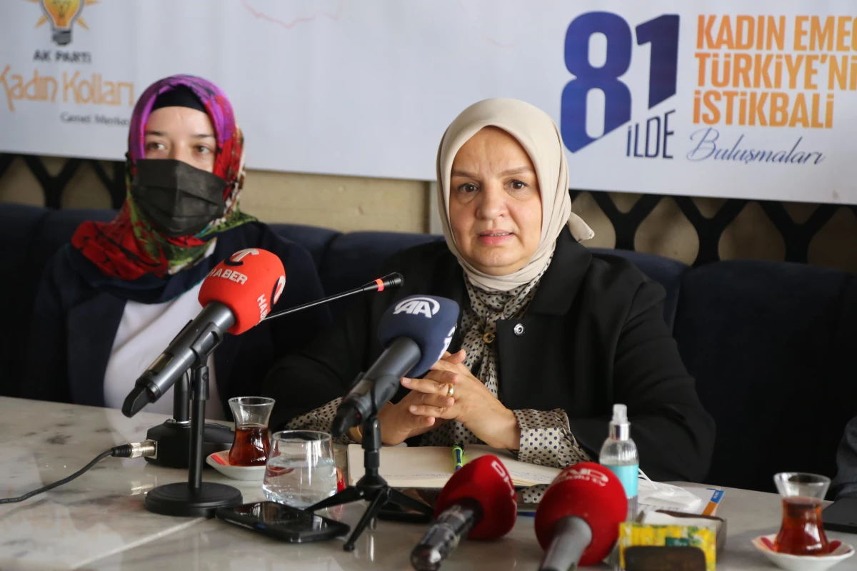 AK Parti Genel Merkez Kadın Kolları Başkanı Keşir, Nevşehir\'de kadınlarla bir araya geldi