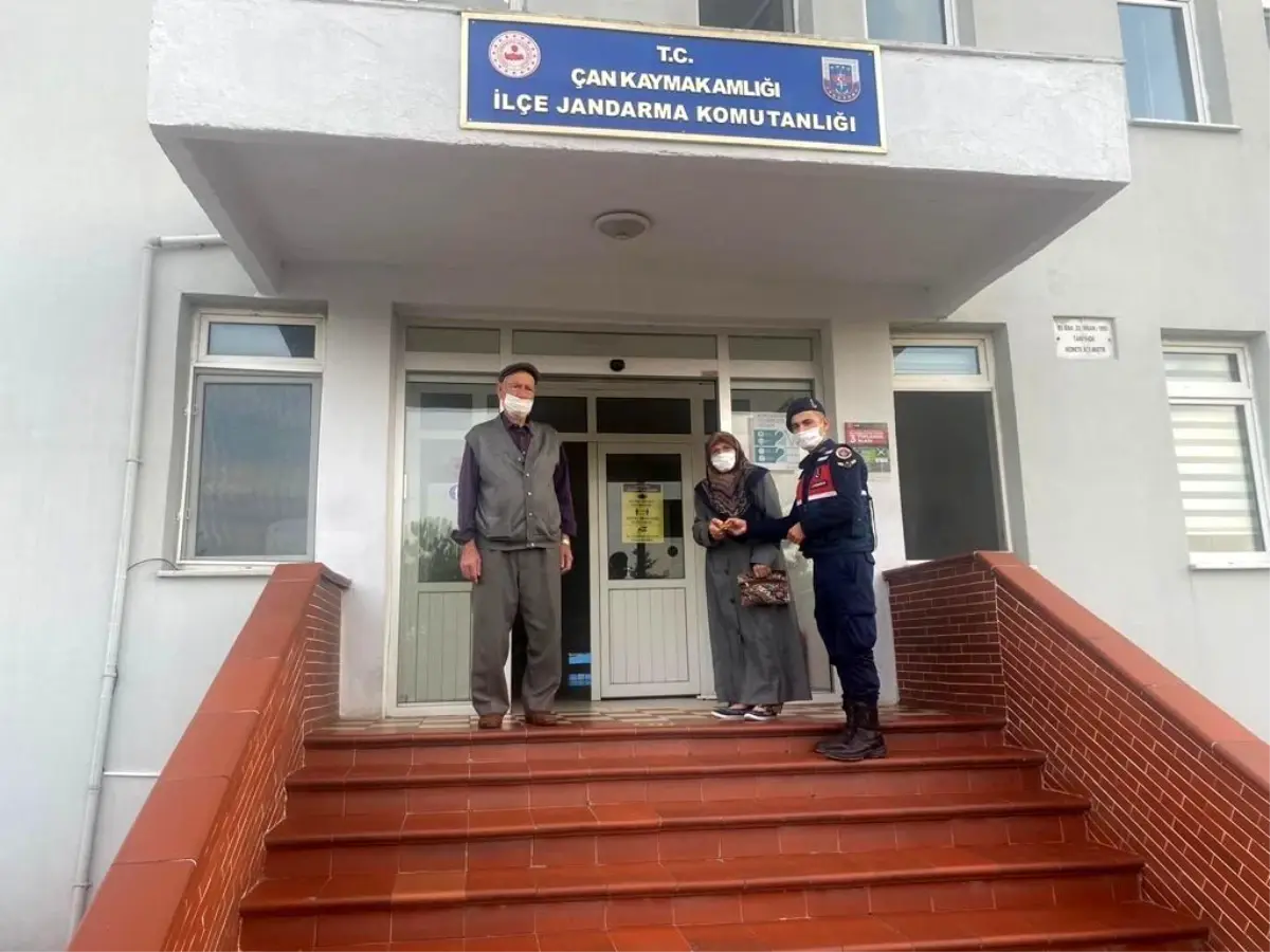 Çanakkale\'de sahte jandarmayı gerçek dedektifler yakaladı