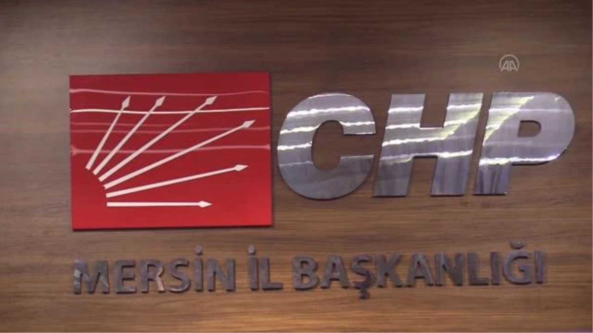 CHP Grup Başkanvekili Özel, partisinin Mersin İl Başkanlığını ziyaretinde konuştu