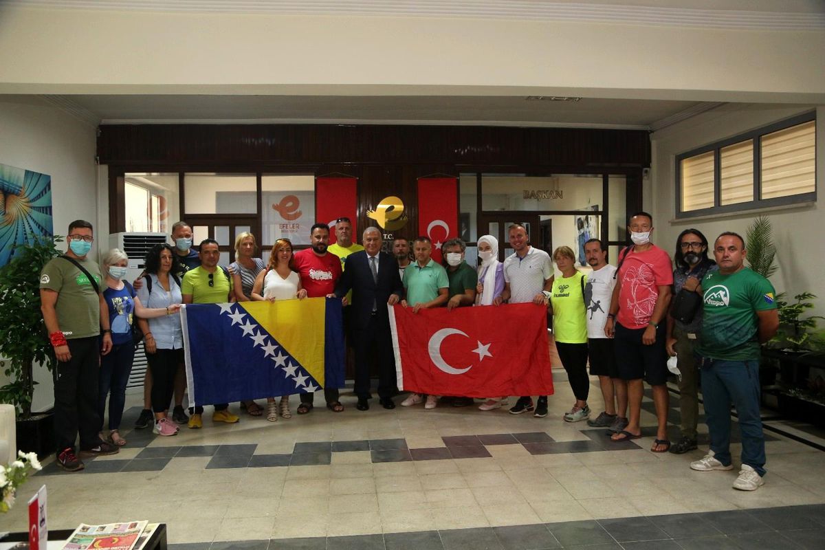 Efeler\'in tırmanma duvarına yabancı misafir