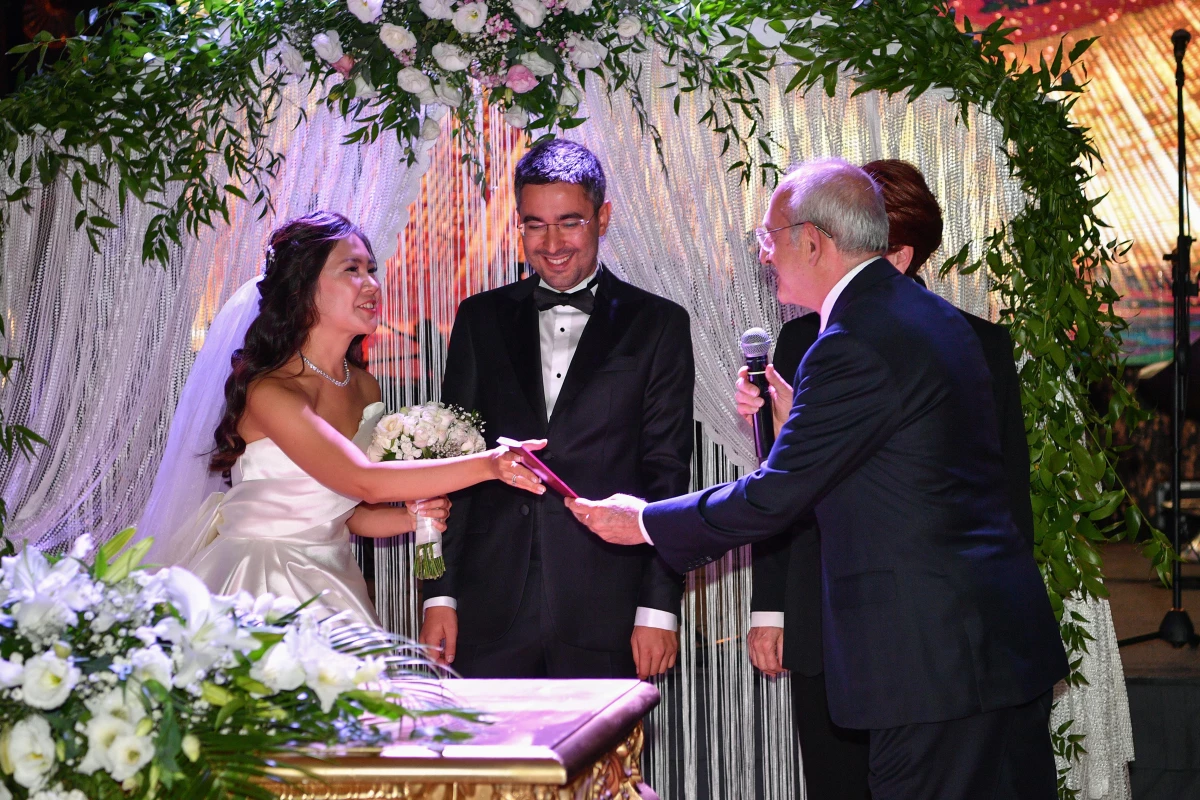 Kemal Kılıçdaroğlu ve Meral Akşener, İYİ Partili vekilin oğlunun nikah şahidi oldu