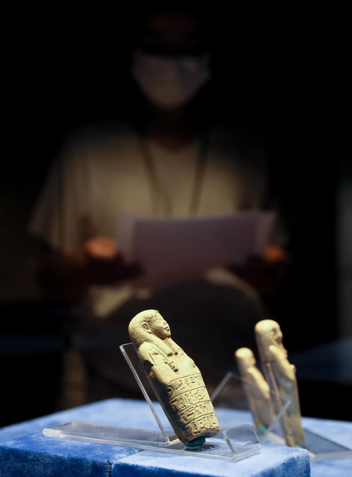 Mısır\'ın "Uşabti" heykelcikleri İzmir\'de ilk kez ziyarete açıldı
