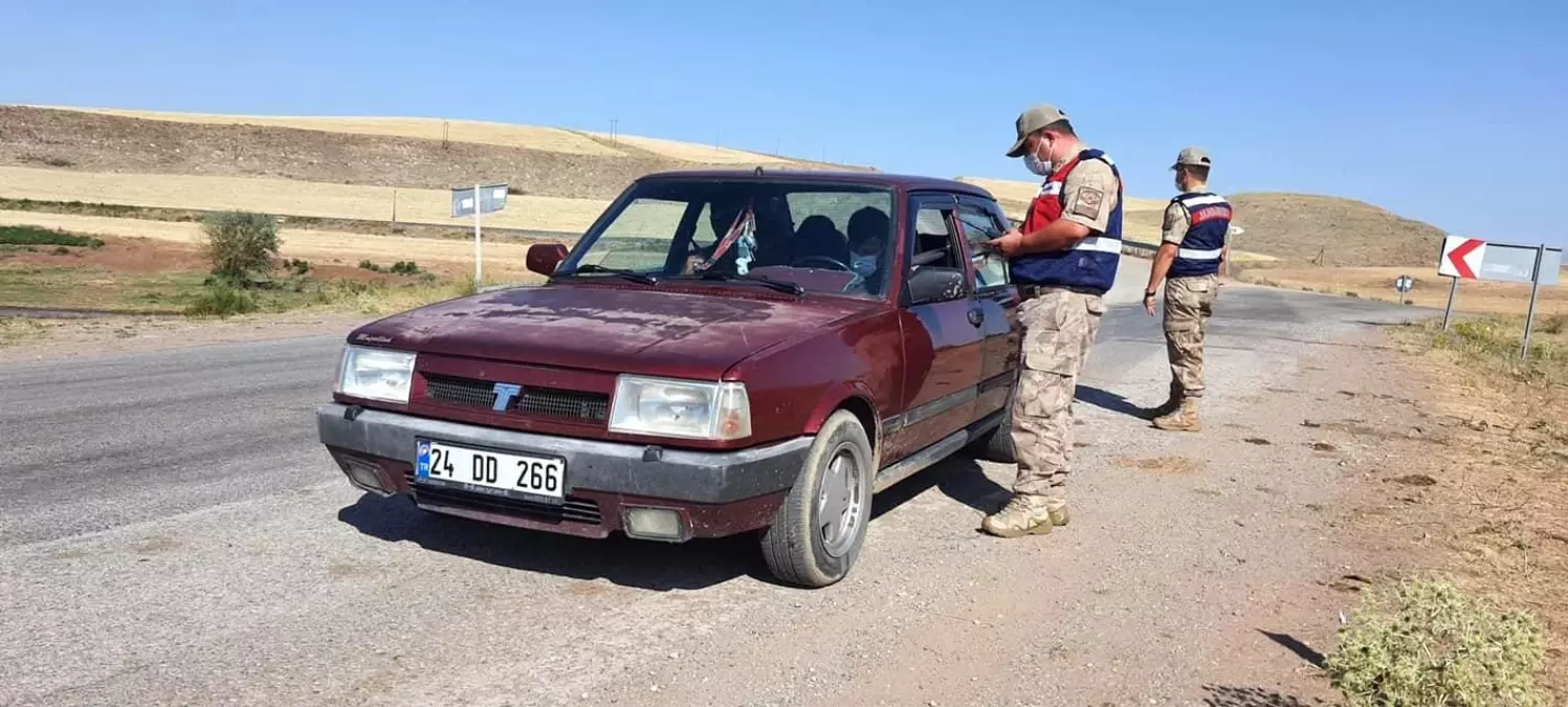 Tercan Salgın Denetim Ekipleri, Covid-19 salgınıyla mücadele çalışmalarına tüm hızıyla devam ediyor