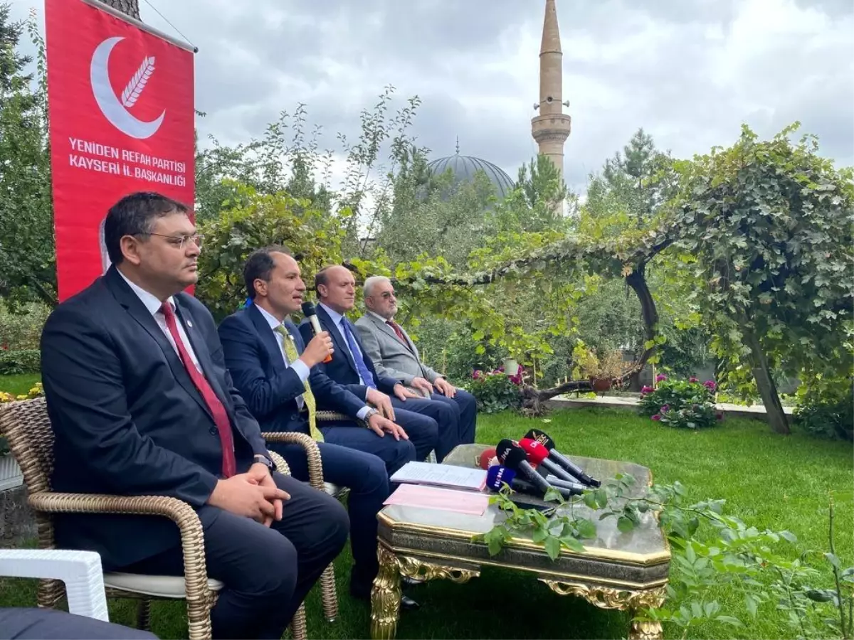 Son dakika! YRP Genel Başkanı Erbakan: "EYT\'yi çözeceğiz"