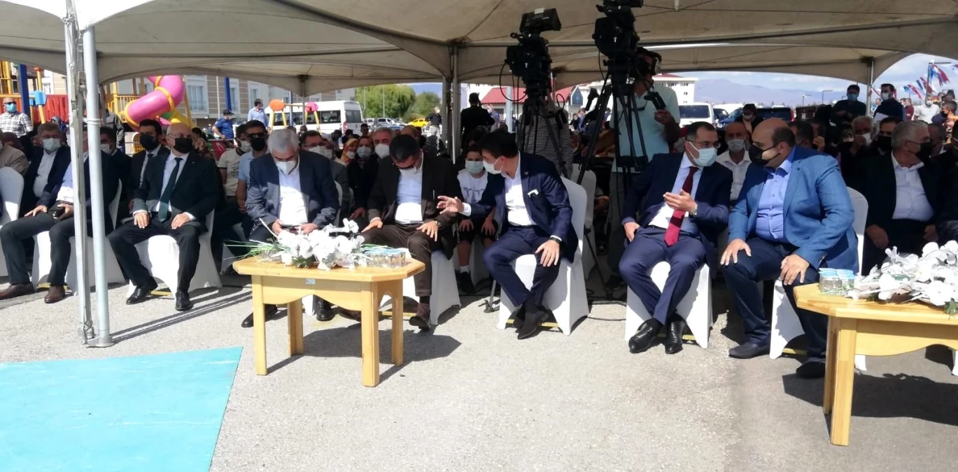 Aziziye\'de "Sağlıklı Yaşam, Bisiklet Yolu ve Trafik Eğitim Parkı" açılışı