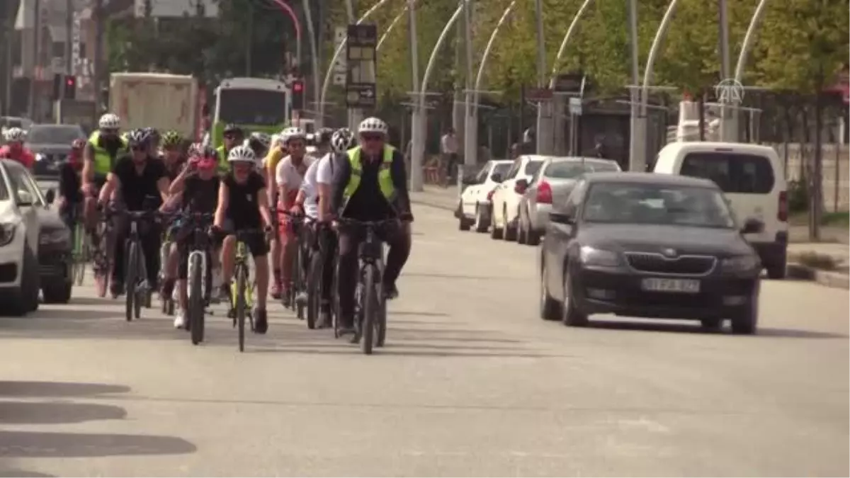 Bisikletliler hareketli yaşam için pedal çevirecek