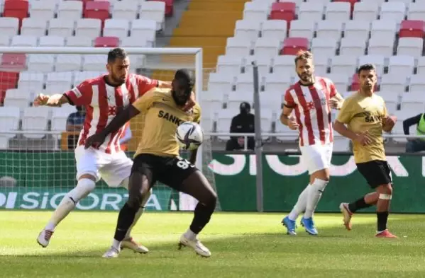 Demir Grup Sivasspor - Gaziantep FK: 1-1 Demir Grup Sivasspor - Gaziantep FK: 1-1