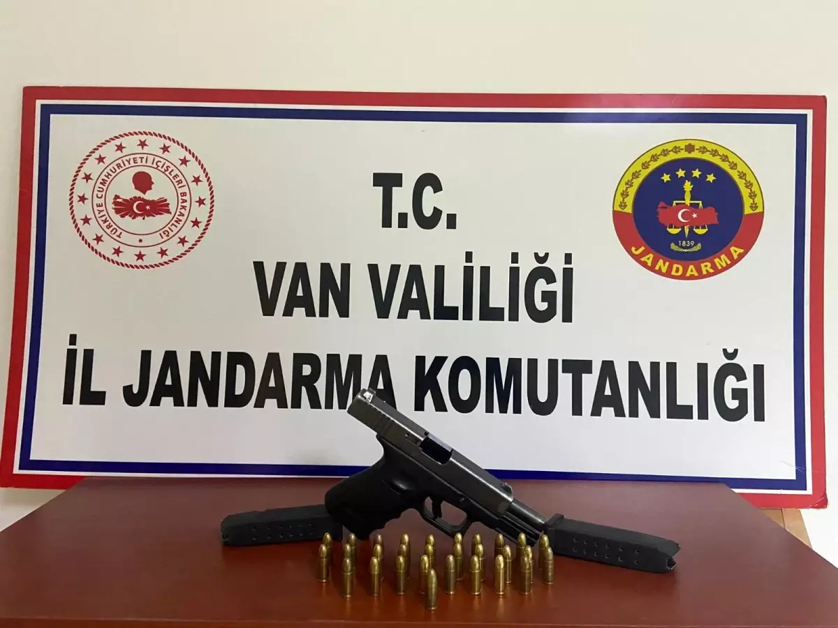 Son dakika haberleri: Erciş\'te kasten adam öldürmeye teşebbüs olayının şüphelisi yakalandı