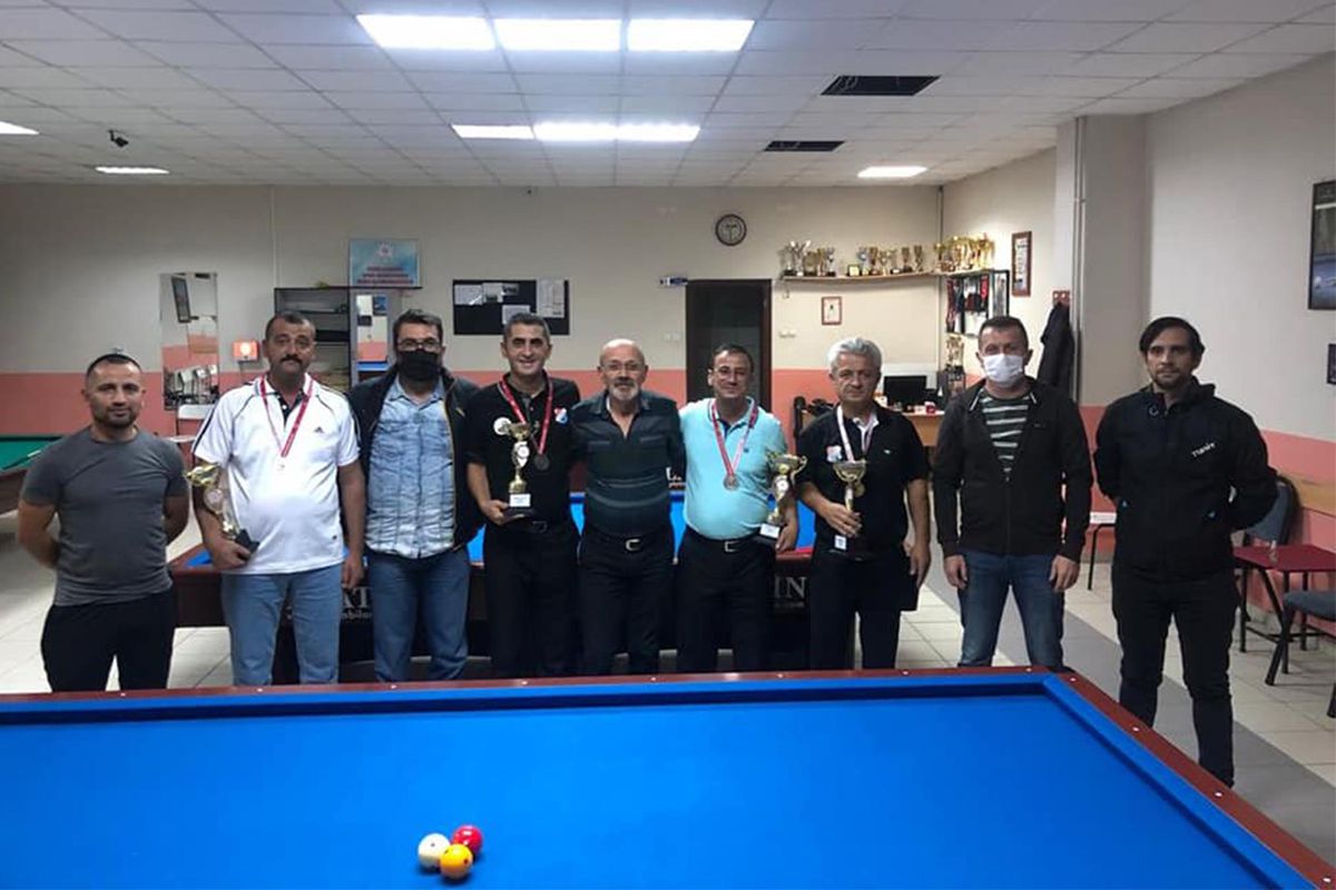 Karaman\'da 3 Bant Bilardo İl Kontenjanı Seçme müsabakaları yapıldı