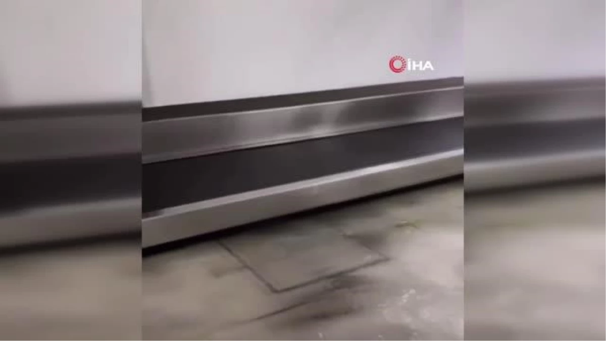 Meksika\'da havalimanını su bastı