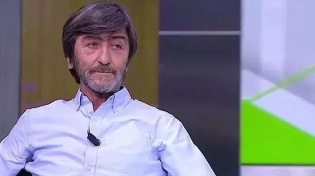 Rıdvan Dilmen maaşıyla ilgili iddialara canlı yayında yanıt verdi: TRT'den 1 TL para almadım Rıdvan Dilmen maaşıyla ilgili iddialara canlı yayında yanıt verdi: TRT'den 1 TL para almadım