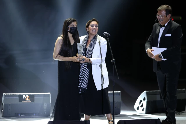 28. Uluslararası Adana Altın Koza Film Festivali'nde büyük ödüller sahiplerini buldu