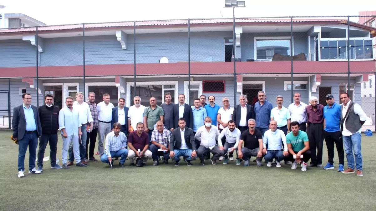 Ağrı amatör futbolunda kura çekimi yapıldı