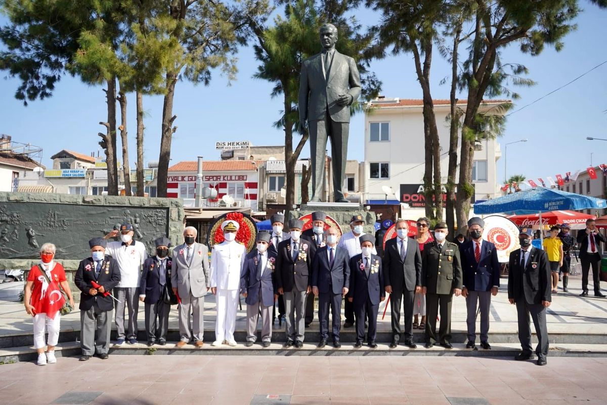 Ayvalık\'ta gazilerin "19 Eylül" onur günü