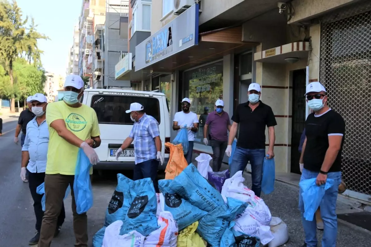 Efeler farkındalık için temizledi