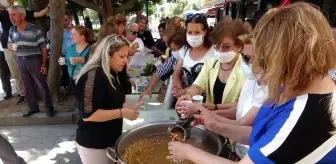 Gaziler Günü'nde hoşaf dağıttılar