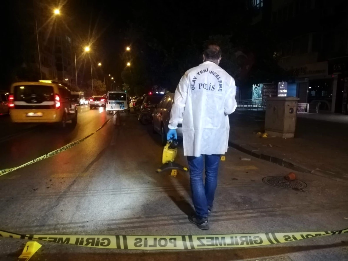 Son dakika haber | İzmir\'de alacak verecek tartışması silahlı kavgaya dönüştü: 1 ölü, 2 yaralı