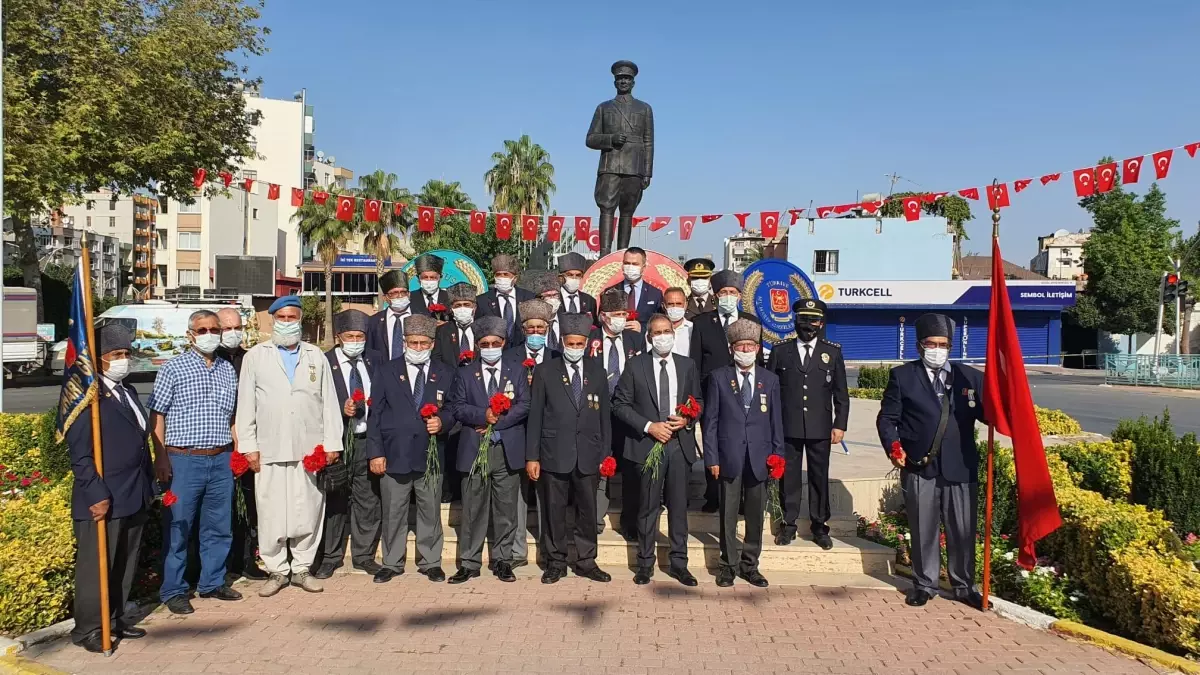 Mersin\'in Tarsus, Gülnar ve Anamur ilçelerinde 9 Eylül Gaziler Günü törenlerle kutlandı